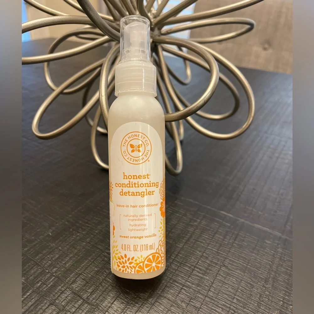 The Honest Company Conditioning Detangler, Leave-in Conditioner 4 oz NWT